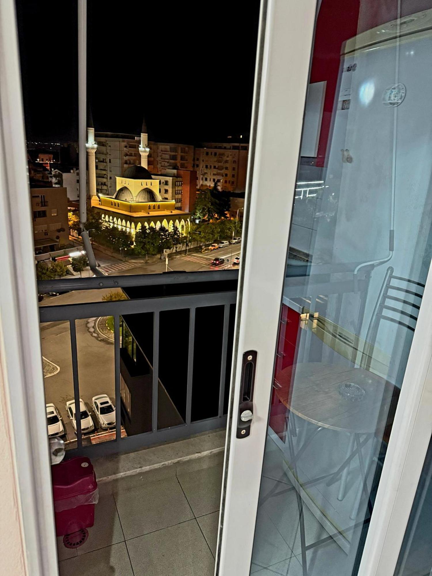 Amy'S Luxury Appartment Shkodër Eksteriør billede