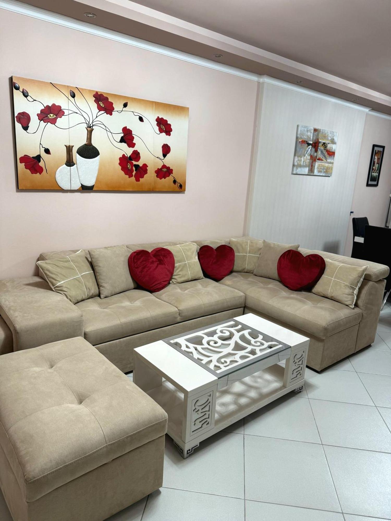 Amy'S Luxury Appartment Shkodër Eksteriør billede