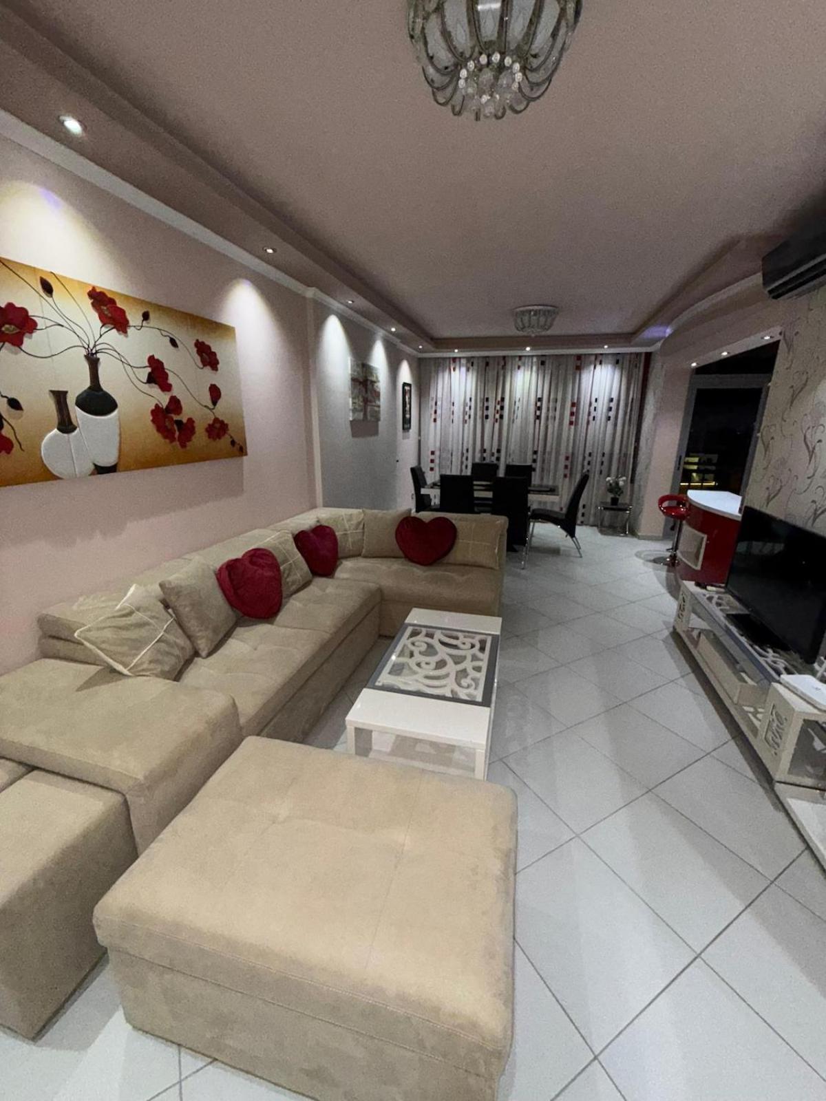 Amy'S Luxury Appartment Shkodër Eksteriør billede